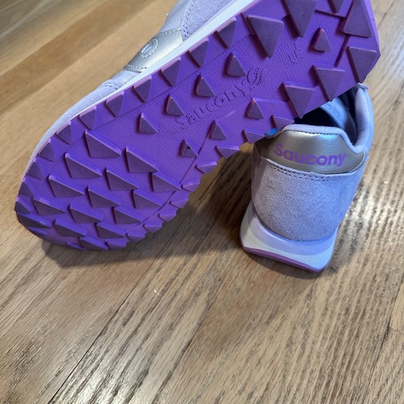 Women’s Saucony Jazz Triple Sneakers Size 9 Orchid Metallic - Picture 6 of 8